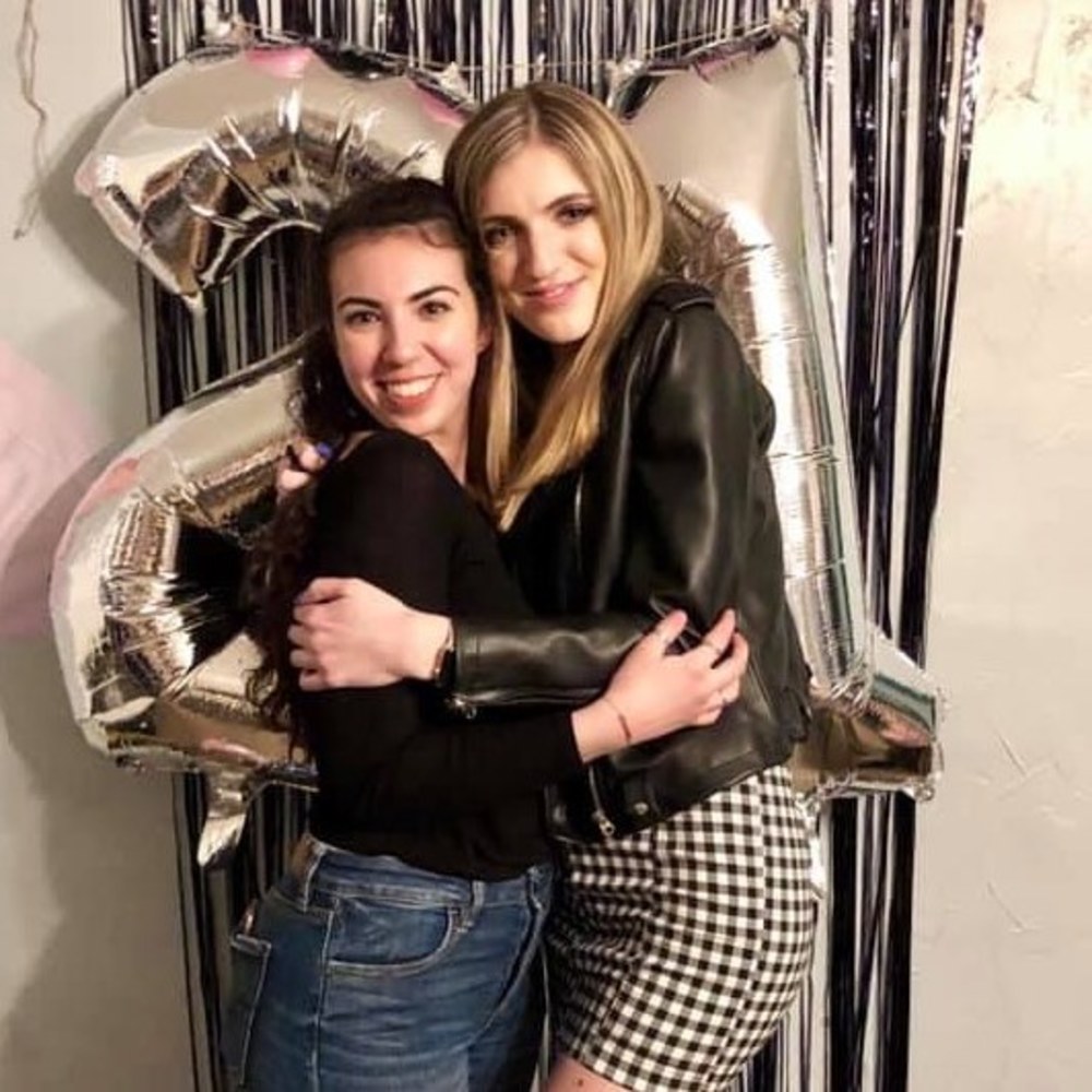 Meet your Posher, Elizabeth